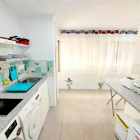 Gloria Host House * 阿利坎特