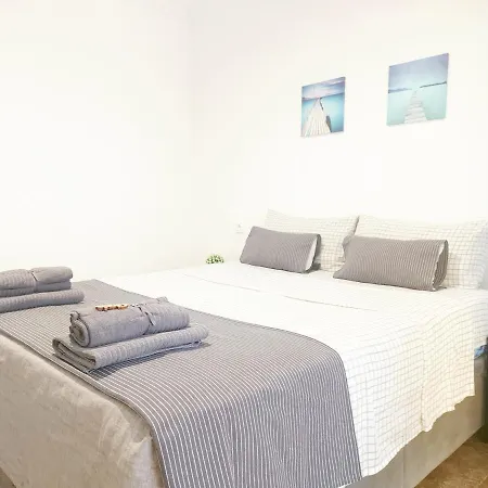 Gloria Host House 民宿