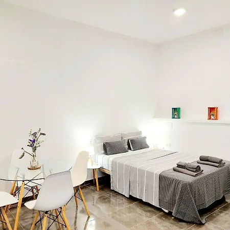 Gloria Host House 阿利坎特