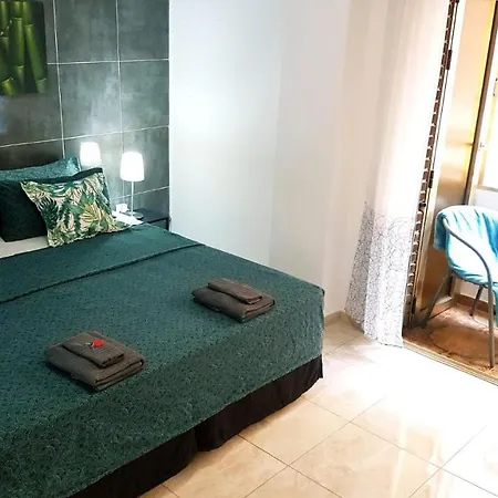 Gloria Host House Alicante