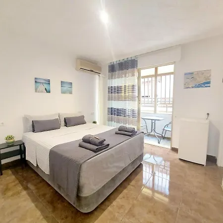 Gloria Host House Alicante