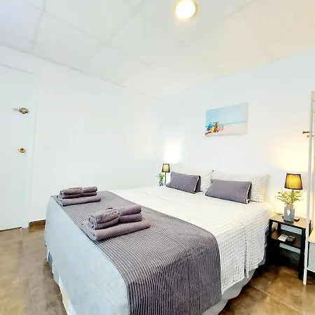 Gloria Host House Alicante