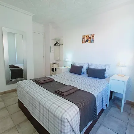 Quarto em Acomodações Particulares Gloria Host House Alicante