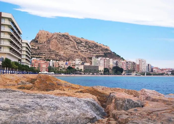 Gloria Host House * لقنت