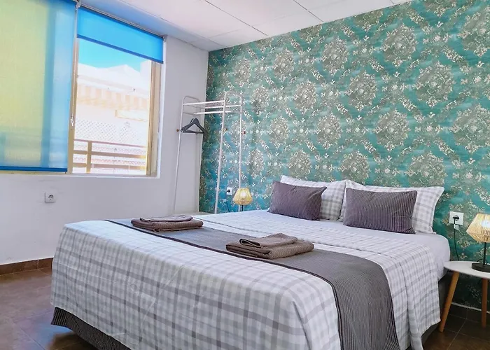 منزل للإقامة Gloria Host House *