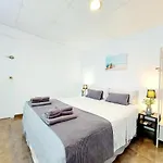 Gloria Host House Alicante