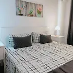 Gloria Host House Δωμάτια σε οικογενειακή κατοικία *