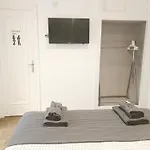 Gloria Host House * Αλικάντε