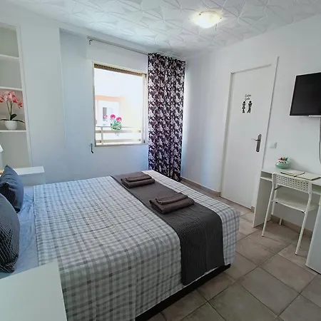 Habitación en casa particular Gloria Host House Alicante
