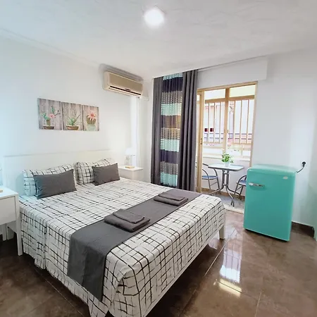 Gloria Host House Alicante